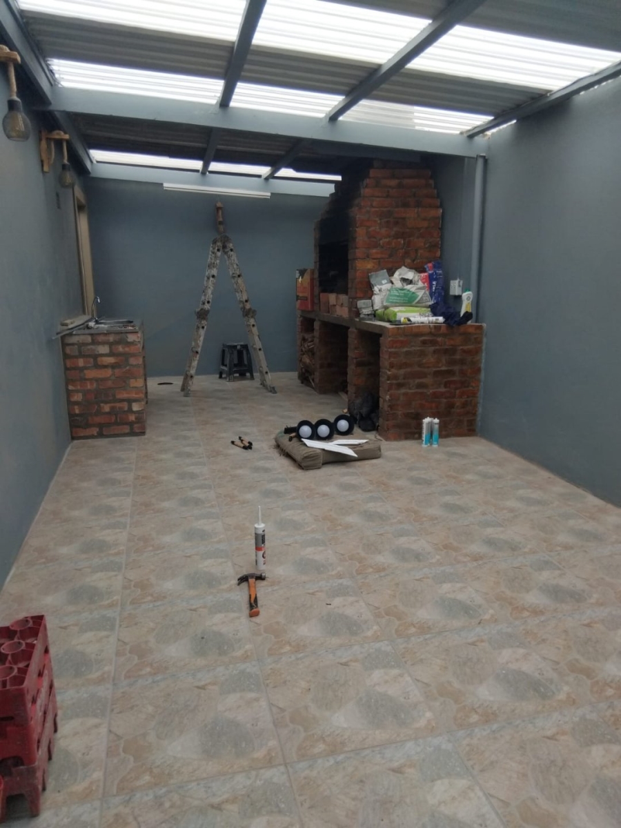 3 Bedroom Property for Sale in Voorbrug Western Cape